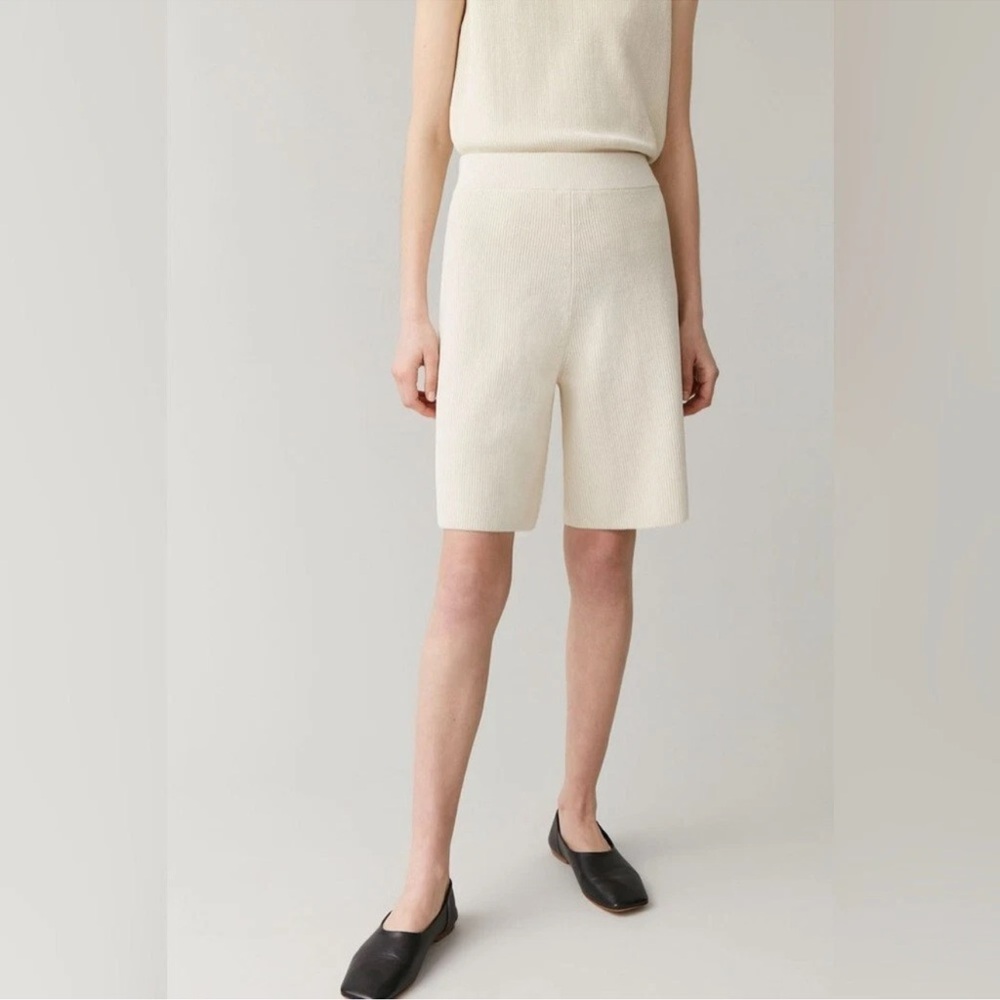 COS Cream Ribbed Knit Bermuda Shorts - Picture 3 of 7